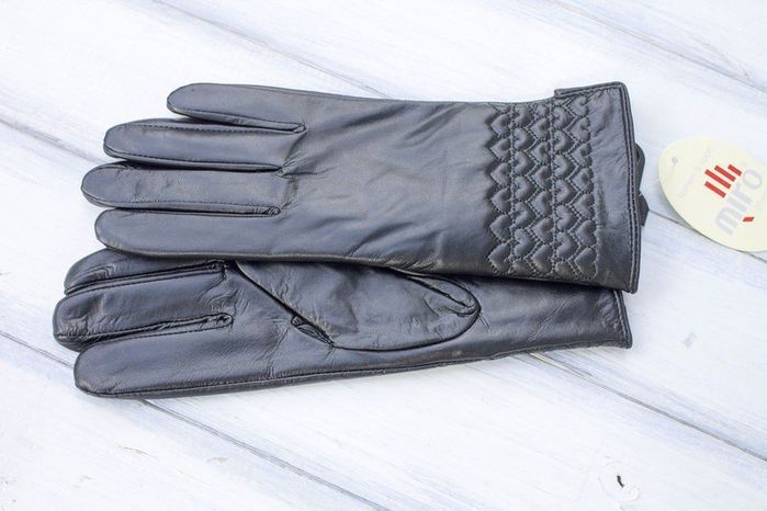 Жіночі чорні стильні шкіряні рукавички купити недорого в Ти Купи