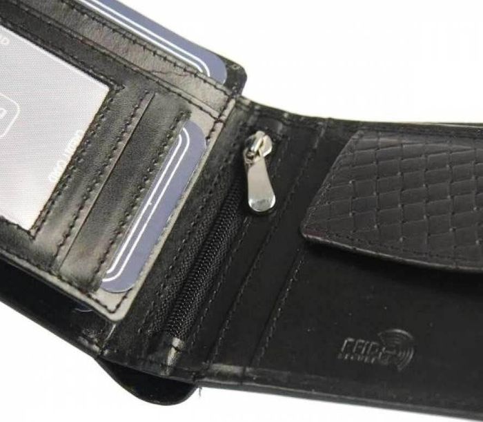 Чоловічий шкіряний гаманець завжди дикий N951PVT чорний купити недорого в Ти Купи
