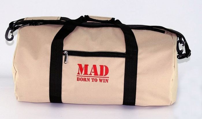 Спортивная сумка-тубус MAD FitGo бежевая 28 л купить недорого в Ты Купи
