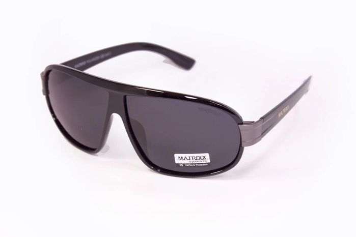 Мужские солнцезащитные очки с футляром Matrix polarized fp9841-1 купить недорого в Ты Купи