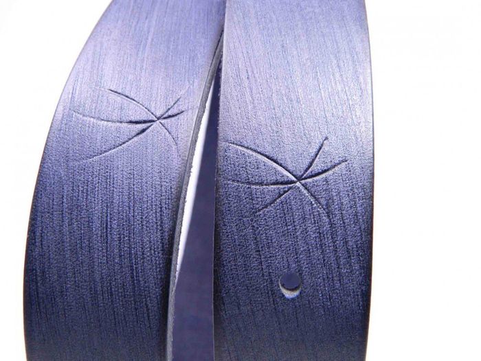 Ремень из кожи SVETLANA ZUBKO «Синяя хризантема» A35506С купить недорого в Ты Купи