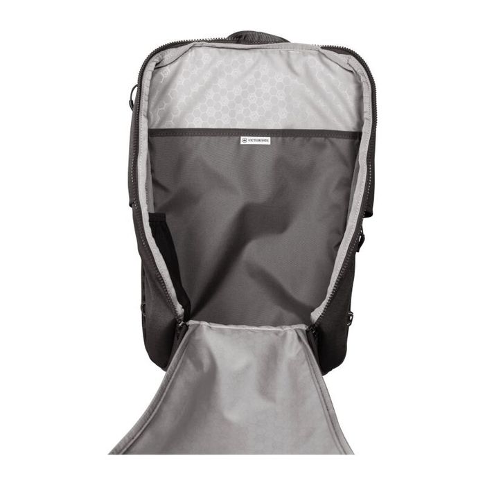 Сірий рюкзак Victorinox Travel ALTMONT Active / Grey Vt602133 купити недорого в Ти Купи