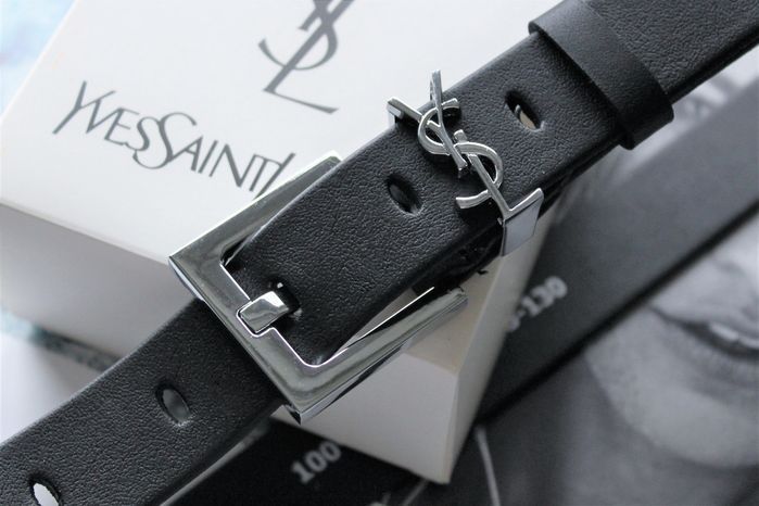 Жіночий ремінь ширина 3 см срібло Yves Saint Laurent чорний yvsl_18 купити недорого в Ти Купи