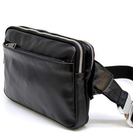 Шкіряна чорна сумка на поясі TARWA GA-0741-4LX купити недорого в Ти Купи
