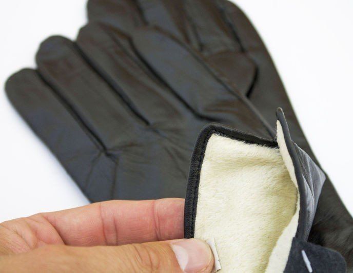 Зимние теплые черные женские перчатки из натуральной кожи купить недорого в Ты Купи
