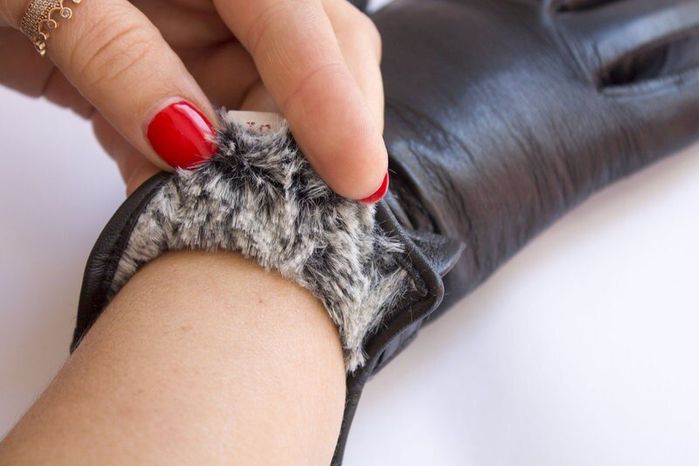 Женские сенсорные перчатки Shust Gloves 380 M купить недорого в Ты Купи