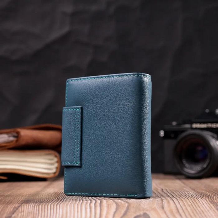 Женский кожаный кошелек ST Leather 19450 купить недорого в Ты Купи