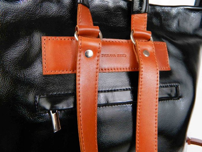 Жіночий шкіряний рюкзак Svіtlana Zubko Glossa R04-01-LAK-09 купити недорого в Ти Купи