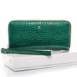 Жіночий лакований гаманець зі шкіри LR SERGIO TORRETTI W38 dark-green