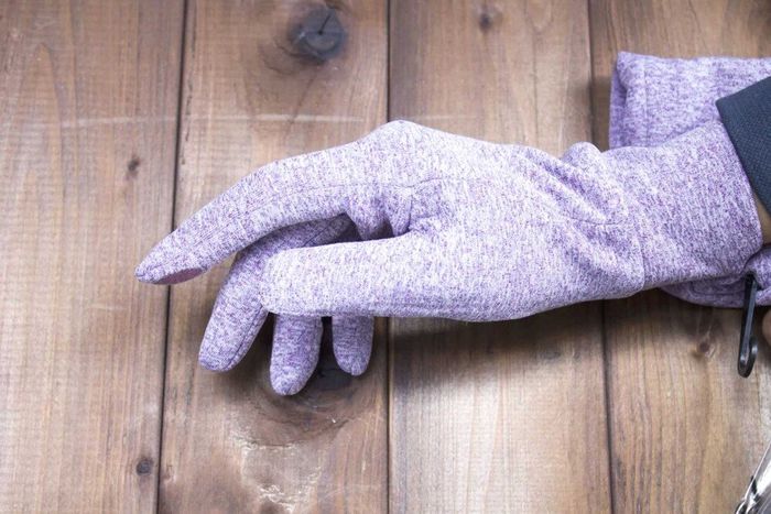 Женские сиреневые сенсорные стрейчевые перчатки 5171-6s2 М купить недорого в Ты Купи