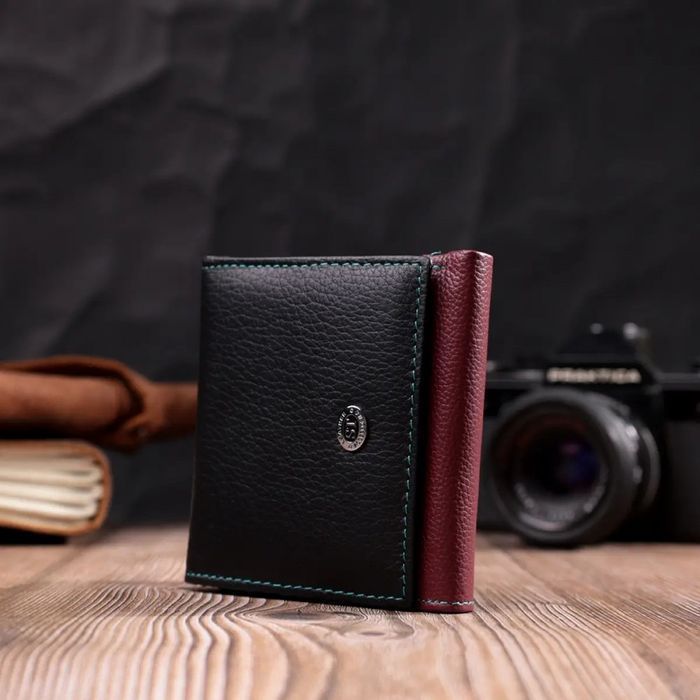 Женский кожаный кошелек ST Leather 19510 купить недорого в Ты Купи