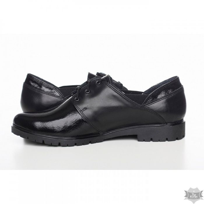 Черные лаковые демисезонные туфли Villomi 1012-10 купить недорого в Ты Купи