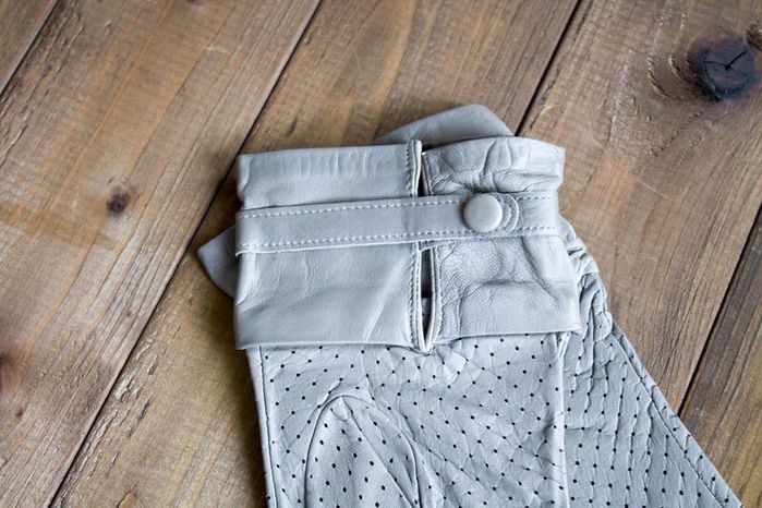 Женские кожаные перчатки Shust Gloves 846 купить недорого в Ты Купи