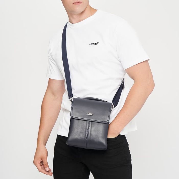 Чоловіча шкіряна сумка Ricco Grande T1tr0029n-navy купити недорого в Ти Купи