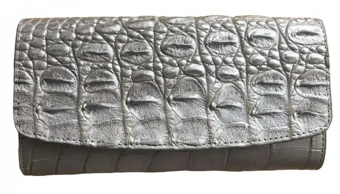 Кошелек из натуральной кожи крокодила Ekzotic Leather CW25_6 купить недорого в Ты Купи