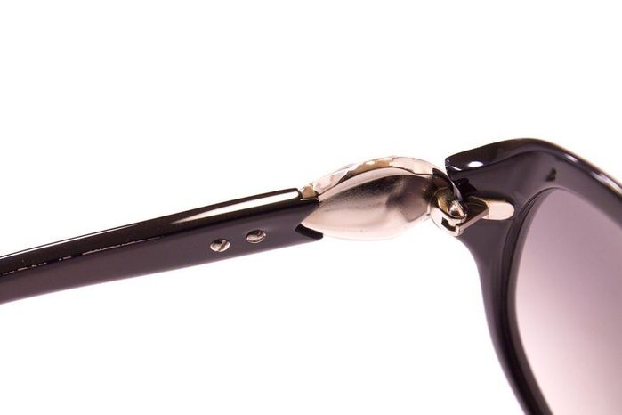 Сонцезахисні жіночі окуляри 1040-27 купити недорого в Ти Купи