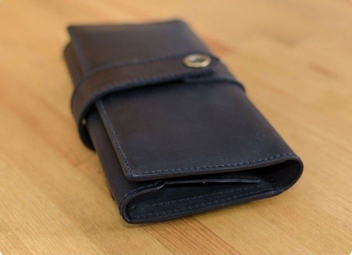 Чоловіче портмоне зі шкіри ручної роботи BlankNote 3.0 графіт купити недорого в Ти Купи
