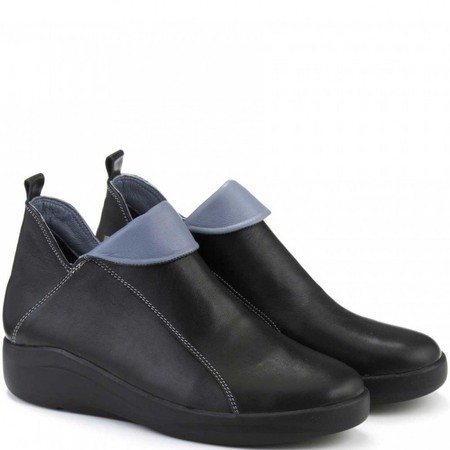 Кожаные ботинки Villomi 129-01 купить недорого в Ты Купи