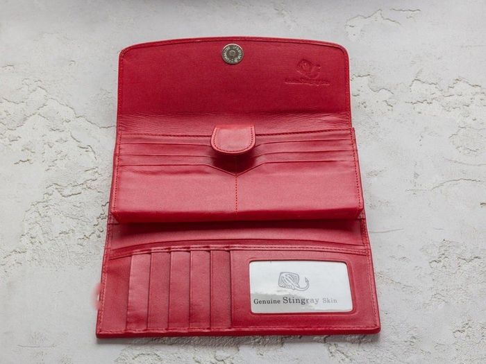 Жіночий гаманець зі шкіри ската Ekzotic Leather stw11 купити недорого в Ти Купи
