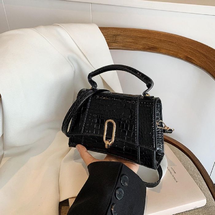 Каркасне невелике кросбоді з еко-шкіри Lilly P2-17068985A купити недорого в Ти Купи
