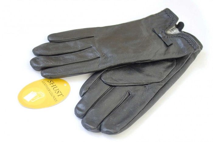 Женские кожаные перчатки Shust Gloves чёрные 368s2 М купить недорого в Ты Купи