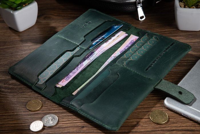 Кожаный бумажник Hi Art WP-06 Shabby Alga Зелёный купить недорого в Ты Купи