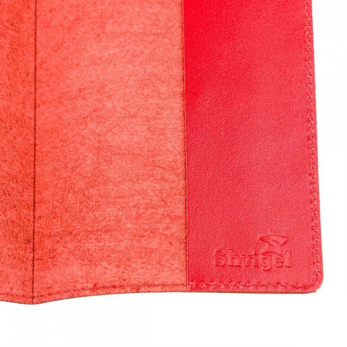 Червона жіноча обкладинка для паспорта з натуральної шкіри Shvigel 13972 купити недорого в Ти Купи