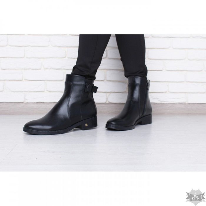 Женские кожаные ботинки черного цвета Villomi 2510-08 купить недорого в Ты Купи