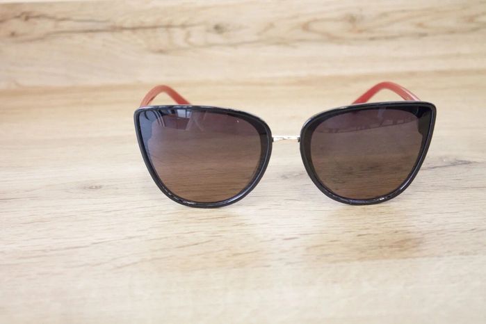 Жіночі сонцезахисні окуляри Polarized p0922-4 купити недорого в Ти Купи