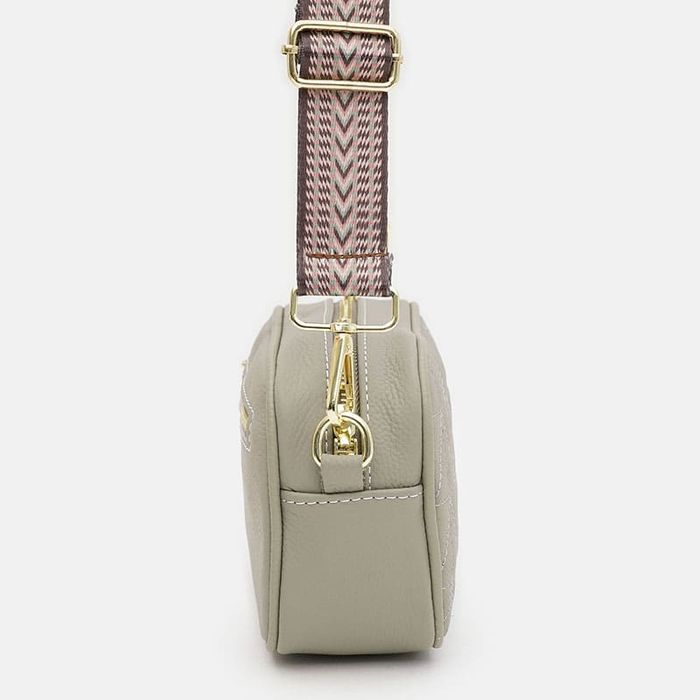 Женская кожаная сумка Borsa Leather K16602light.gr-gray купить недорого в Ты Купи